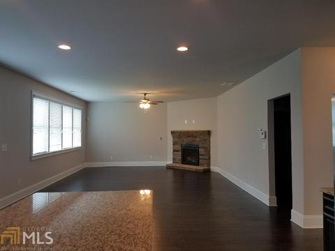 511 Mabry Pl, Grayson, GA 30017 photo 2