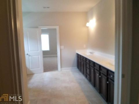 511 Mabry Pl, Grayson, GA 30017 photo 4