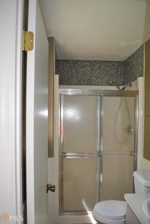 302 Lakecrest Ln, Lagrange, GA 30240 photo 7