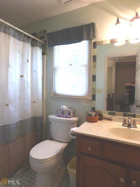 2836 Summercrest Ln, Duluth, GA 30096 photo 11