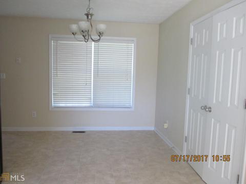 104 Philmont Ct, Lagrange, GA 30240 photo 7