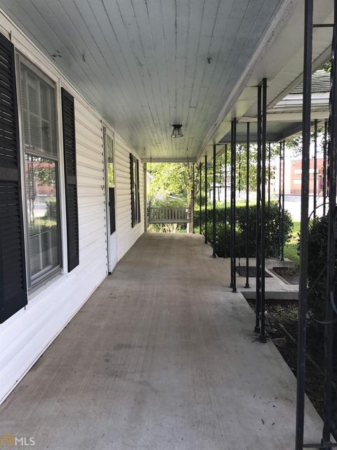 970 S Broad St, Commerce, GA 30529 photo 3