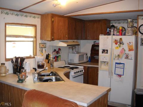 227 Old Jarrett Mill Rd, Toccoa, GA 30577 photo 9