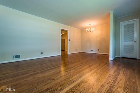 2605 Mural Dr, Chamblee, GA 30341 photo 8