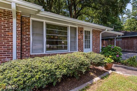 2605 Mural Dr, Chamblee, GA 30341 photo 3