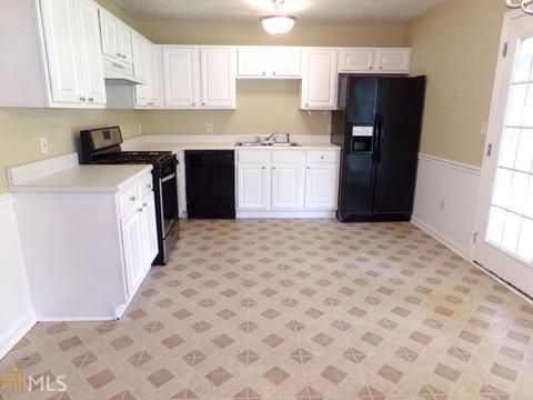 194 Fern Ct, Hampton, GA 30228 photo 5