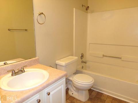 194 Fern Ct, Hampton, GA 30228 photo 10