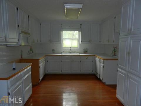 60 Bates Rd, Covington, GA 30014 photo 3