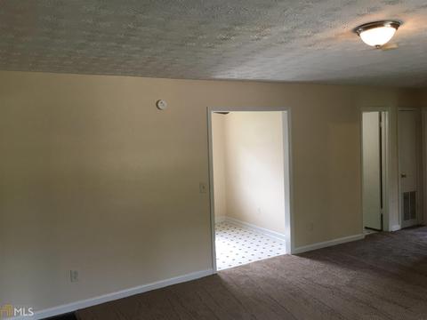 69 Kight Cir, Lagrange, GA 30240 photo 7
