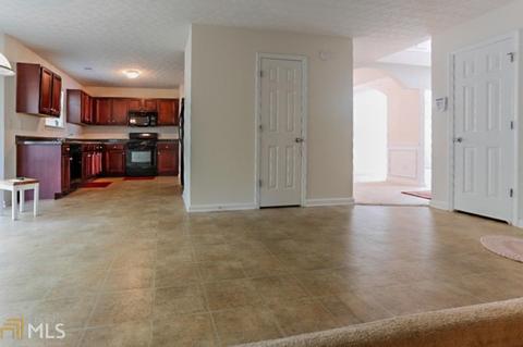 361 Thompson Ct, Hampton, GA 30228 photo 11