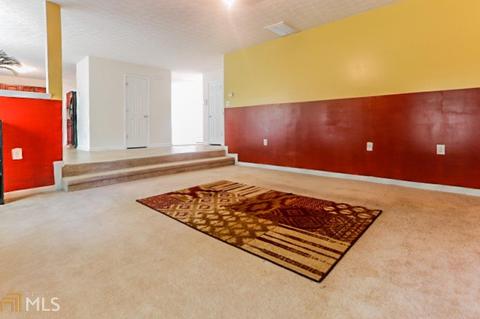 361 Thompson Ct, Hampton, GA 30228 photo 9