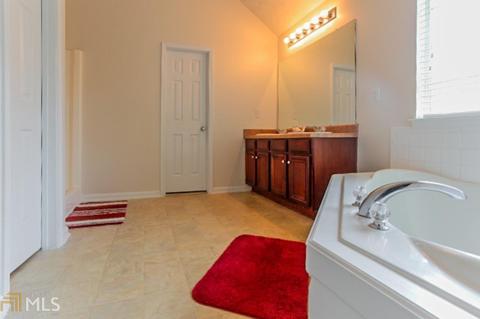 361 Thompson Ct, Hampton, GA 30228 photo 22