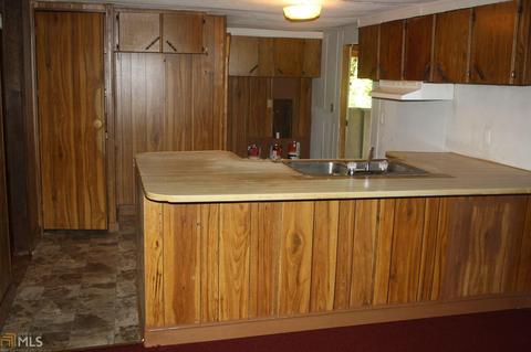 102 Richardson St, Toccoa, GA 30577 photo 9