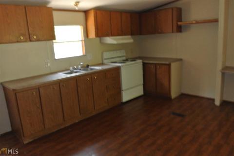 401 Red Oak Ln, Jackson, GA 30233 photo 9
