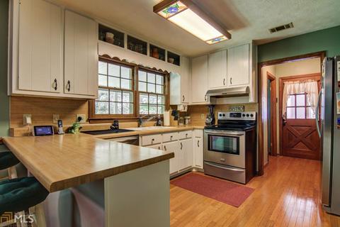 1601 Valley View Rd, Covington, GA 30016 photo 9