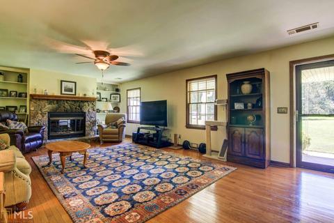 1601 Valley View Rd, Covington, GA 30016 photo 7