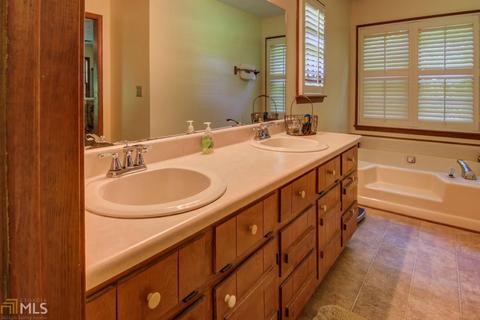 1601 Valley View Rd, Covington, GA 30016 photo 21