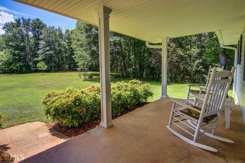 1601 Valley View Rd, Covington, GA 30016 photo 3