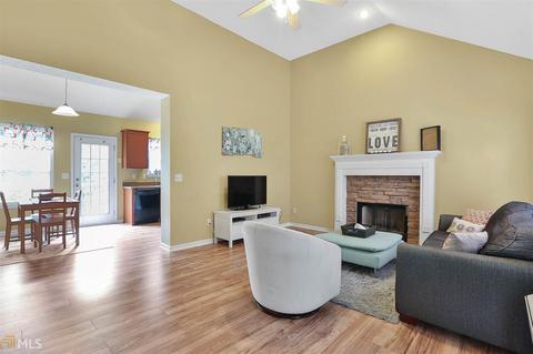 103 Spring Cir, Senoia, GA 30276 photo 6