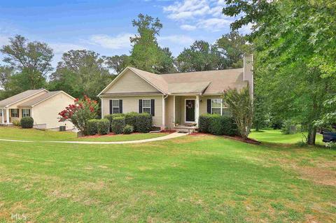 103 Spring Cir, Senoia, GA 30276 photo 2