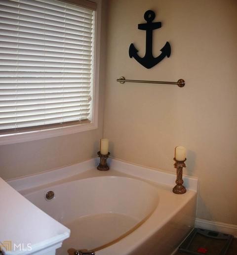2214 Avalon Trce, Winder, GA 30680 photo 17