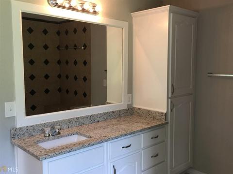 190 Bottoms Rd, Barnesville, GA 30204 photo 12