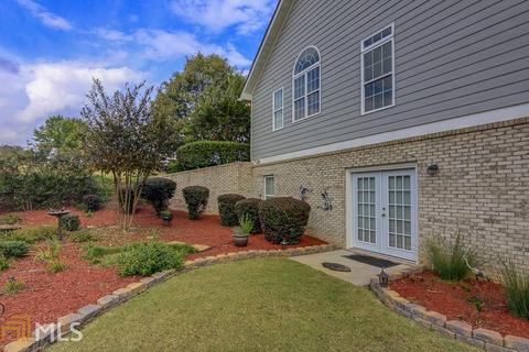 125 Donegal Dr, Tyrone, GA 30290 photo 6