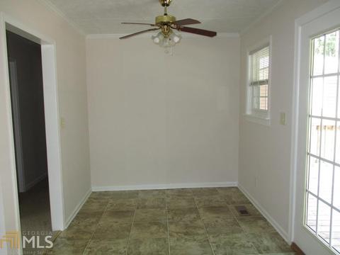 846 Old School Rd, Lagrange, GA 30240 photo 4
