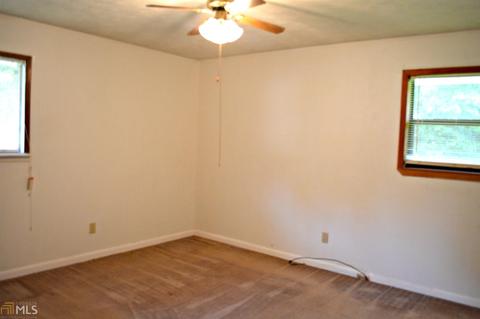 7396 Grayson Dr, Riverdale, GA 30296 photo 9