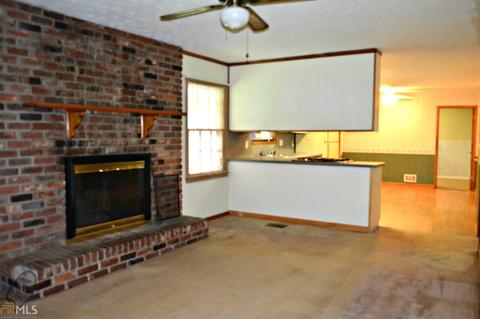 7396 Grayson Dr, Riverdale, GA 30296 photo 8