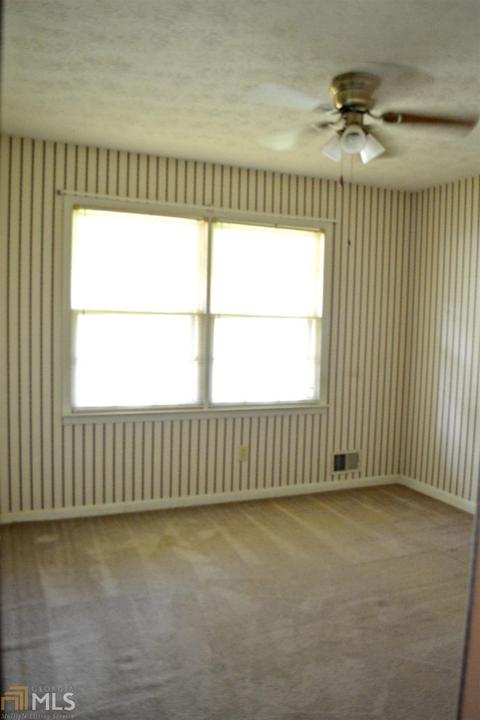 7396 Grayson Dr, Riverdale, GA 30296 photo 12