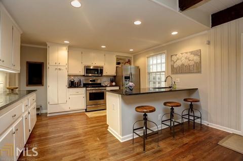 1866 Hickory Rd, Chamblee, GA 30341 photo 4