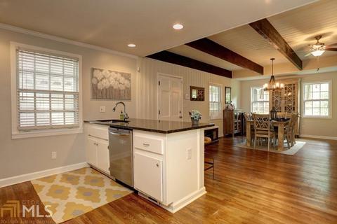 1866 Hickory Rd, Chamblee, GA 30341 photo 5