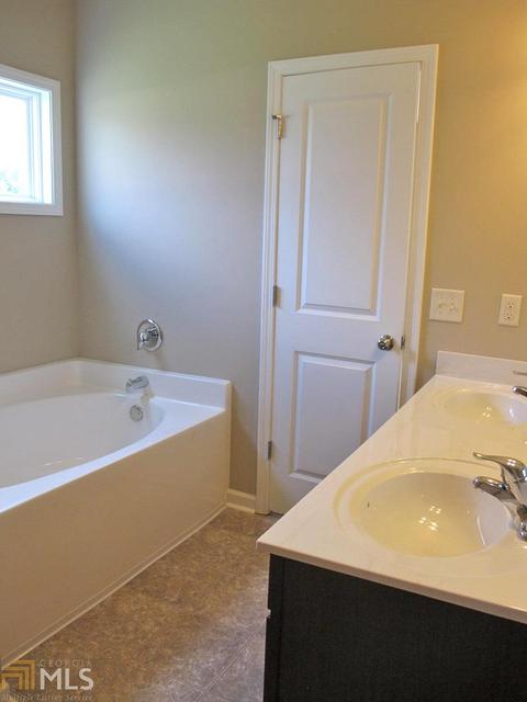 461 S Page St, Lagrange, GA 30241 photo 14