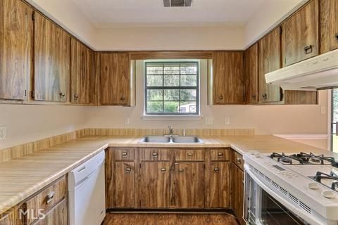 106 Hatch, Springfield, GA 31329 photo 10