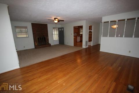 132 S Chilton Cres, Lagrange, GA 30240 photo 12