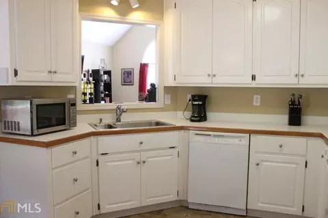 301 Windy Trce, Canton, GA 30114 photo 5