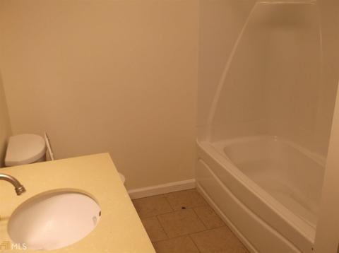 101 N River St, Claxton, GA 30417 photo 16