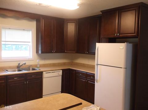 101 N River St, Claxton, GA 30417 photo 5