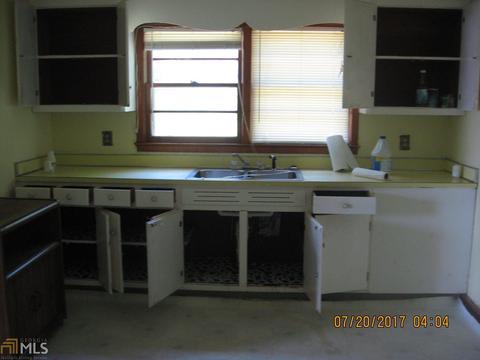 191 Highpoint Ave, Toccoa, GA 30577 photo 3