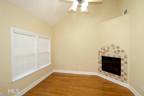 604 Station Square Dr, Byron, GA 31008 photo 6