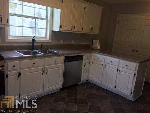 1362 N Hampton Dr, Hampton, GA 30228 photo 4