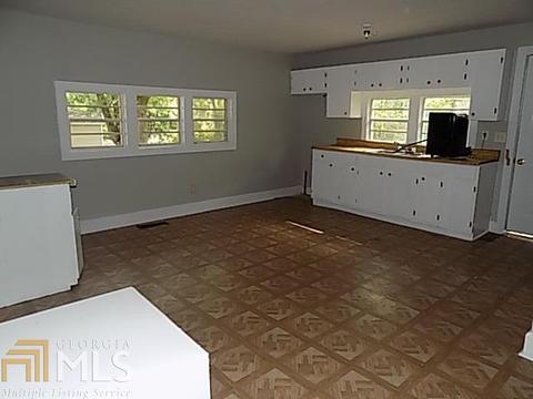1305 Juniper St, Lagrange, GA 30240 photo 3
