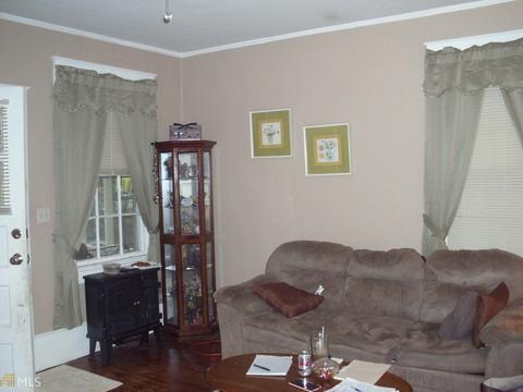 310 E St, Thomaston, GA 30286 photo 3