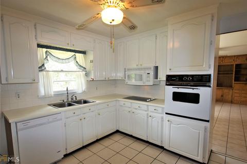 103 Corbin Ave, Warner Robins, GA 31088 photo 9