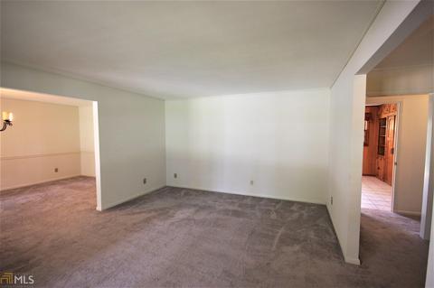 103 Corbin Ave, Warner Robins, GA 31088 photo 5