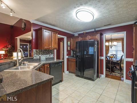 110 Crestwood Ct, Hampton, GA 30228 photo 7