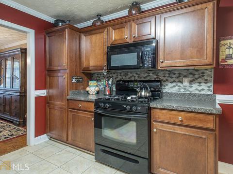 110 Crestwood Ct, Hampton, GA 30228 photo 8
