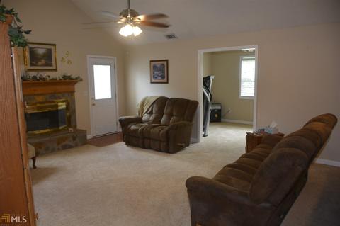 703 Apache Trl, Winder, GA 30680 photo 9