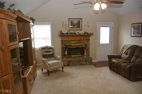 703 Apache Trl, Winder, GA 30680 photo 5